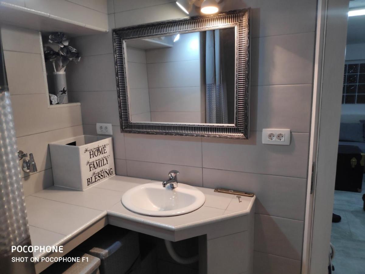 Apartman Art Kotor Luaran gambar